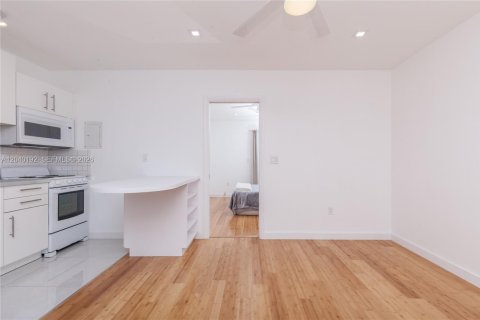 Copropriété à louer à Miami Beach, Floride: 1 chambre, 39.02 m2 № 2086236 - photo 13