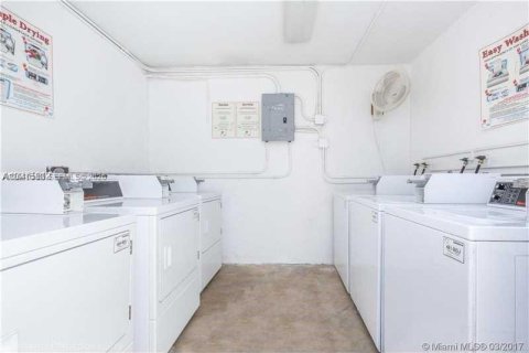 Copropriété à louer à Miami Beach, Floride: 1 chambre, 39.02 m2 № 2086236 - photo 17