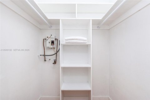 Copropriété à louer à Miami Beach, Floride: 1 chambre, 39.02 m2 № 2086236 - photo 9