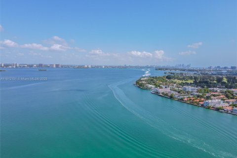 Copropriété à louer à North Bay Village, Floride: 1 chambre, 65.5 m2 № 1759103 - photo 11