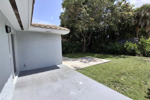 Apartment in Coral Springs, Florida 3 bedrooms, 123.19 sq.m. № 2250977 - photo 13