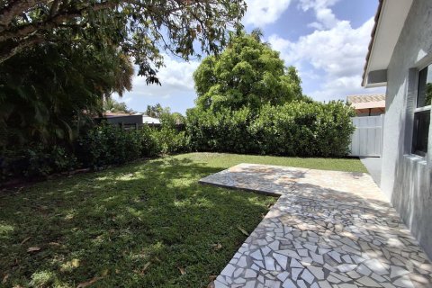 Apartment in Coral Springs, Florida 3 bedrooms, 123.19 sq.m. № 2250977 - photo 11