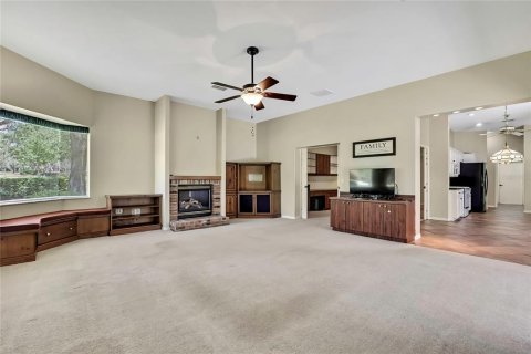 House in Homosassa, Florida 3 bedrooms, 220.74 sq.m. № 1813734 - photo 7