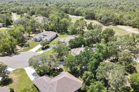 House in Homosassa, Florida 3 bedrooms, 220.74 sq.m. № 1813734 - photo 23