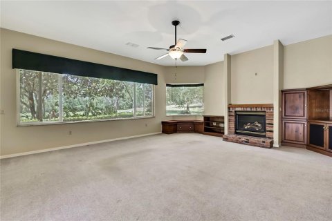 House in Homosassa, Florida 3 bedrooms, 220.74 sq.m. № 1813734 - photo 6