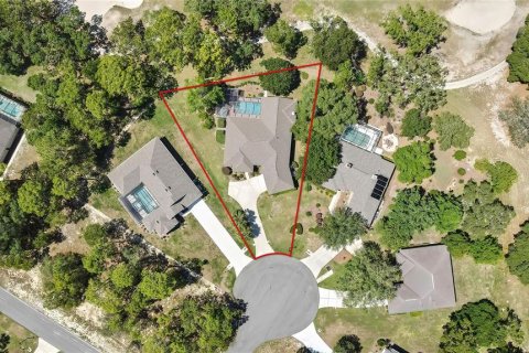 House in Homosassa, Florida 3 bedrooms, 220.74 sq.m. № 1813734 - photo 11