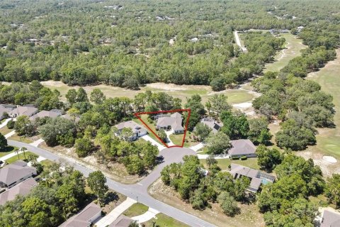 House in Homosassa, Florida 3 bedrooms, 220.74 sq.m. № 1813734 - photo 10