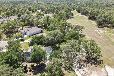 House in Homosassa, Florida 3 bedrooms, 220.74 sq.m. № 1813734 - photo 24