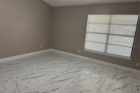Villa ou maison à vendre à Orlando, Floride: 3 chambres, 137.31 m2 № 2415214 - photo 5