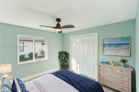 Casa en venta en Cape Coral, Florida, 3 dormitorios, 166.2 m2 № 1862119 - foto 29