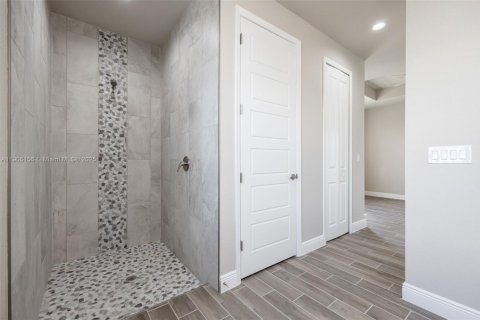 Casa en venta en LaBelle, Florida, 4 dormitorios, 154.4 m2 № 1957299 - foto 25