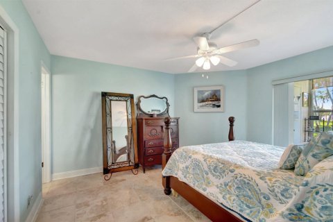 Condo in Ocean Ridge, Florida, 2 bedrooms № 2146713 - photo 17