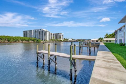 Condo in Ocean Ridge, Florida, 2 bedrooms № 2146713 - photo 4