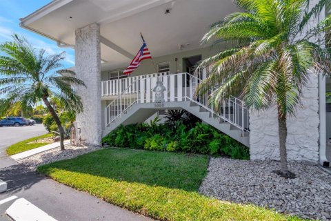 Condo in Ocean Ridge, Florida, 2 bedrooms № 2146713 - photo 7