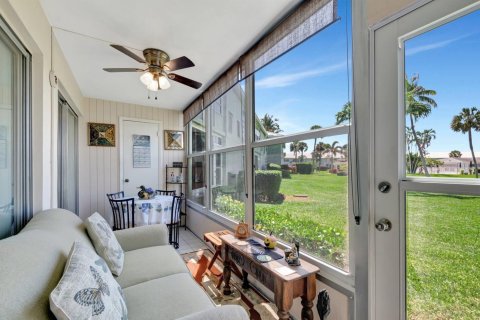 Condo in Ocean Ridge, Florida, 2 bedrooms № 2146713 - photo 28