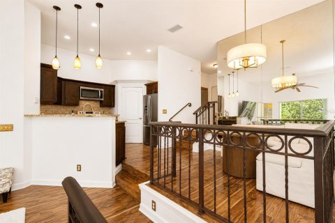 Copropriété à louer à Tampa, Floride: 2 chambres, 113.81 m2 № 2427050 - photo 5