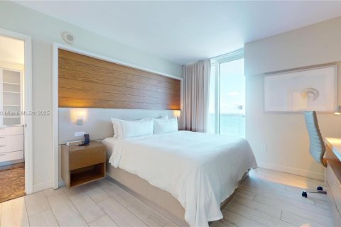 Hotel in Fort Lauderdale, Florida 1 bedroom, 95.5 sq.m. № 2154446 - photo 9