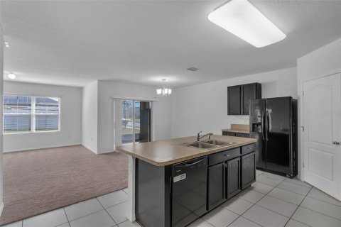 House in Kissimmee, Florida 4 bedrooms, 171.5 sq.m. № 2204600 - photo 7