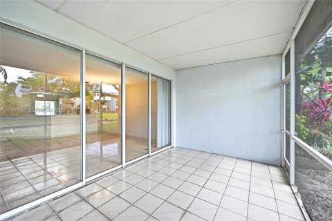 Adosado en alquiler en Boca Raton, Florida, 3 dormitorios, 148.83 m2 № 2052381 - foto 29