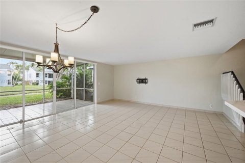 Adosado en alquiler en Boca Raton, Florida, 3 dormitorios, 148.83 m2 № 2052381 - foto 13