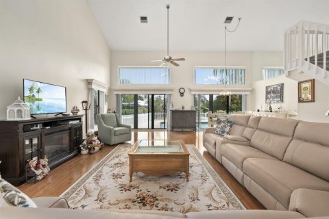 Casa en venta en Hobe Sound, Florida, 4 dormitorios, 207.73 m2 № 2078360 - foto 12