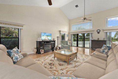 Casa en venta en Hobe Sound, Florida, 4 dormitorios, 207.73 m2 № 2078360 - foto 10