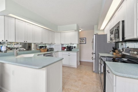 Casa en venta en Hobe Sound, Florida, 4 dormitorios, 207.73 m2 № 2078360 - foto 19