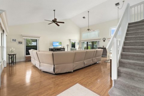 Casa en venta en Hobe Sound, Florida, 4 dormitorios, 207.73 m2 № 2078360 - foto 9