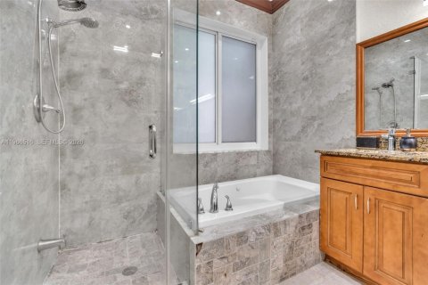 Купить виллу или дом в Пемброк-Пайнс, Флорида 3 спальни, 146.97м2, № 2028214 - фото 12