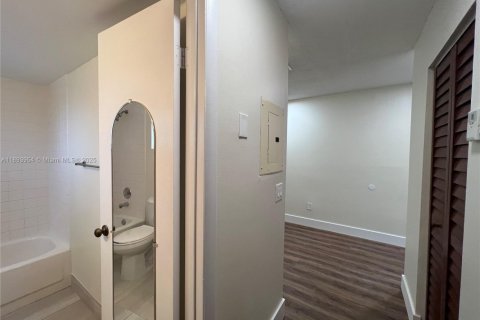 Copropriété à louer à Cutler Bay, Floride: 1 chambre, 50.45 m2 № 1946044 - photo 10
