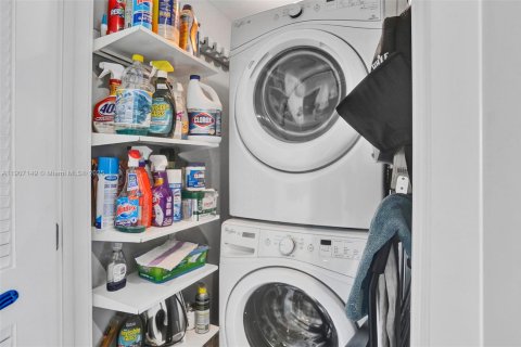 Купить кондоминиум в Санни-Айлс-Бич, Флорида 2 спальни, 146.69м2, № 1967091 - фото 14