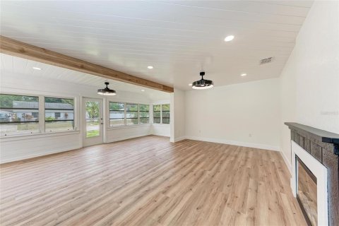 House in Bradenton, Florida 3 bedrooms, 117.61 sq.m. № 1670823 - photo 10