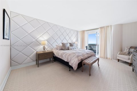 Condominio en venta en Aventura, Florida, 3 dormitorios, 244.33 m2 № 2058735 - foto 11