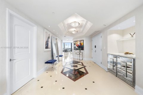 Condominio en venta en Aventura, Florida, 3 dormitorios, 244.33 m2 № 2058735 - foto 10