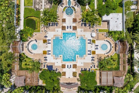 Condominio en venta en Aventura, Florida, 3 dormitorios, 244.33 m2 № 2058735 - foto 24