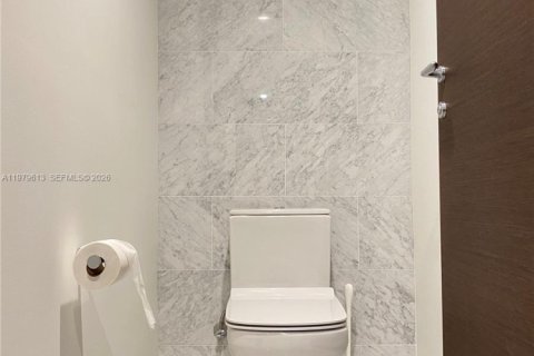 Снять в аренду кондоминиум в Майами, Флорида 2 спальни, 102.84м2, № 2046116 - фото 15