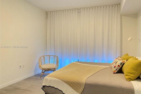 Снять в аренду кондоминиум в Майами, Флорида 2 спальни, 102.84м2, № 2046116 - фото 12