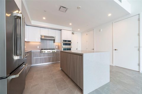 Copropriété à vendre à Saint Petersburg, Floride: 2 chambres, 118.64 m2 № 2099994 - photo 10