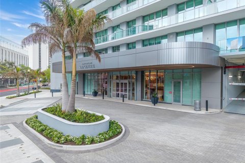 Copropriété à vendre à Saint Petersburg, Floride: 2 chambres, 118.64 m2 № 2099994 - photo 2