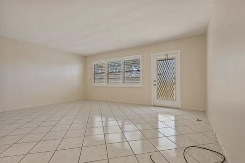 Condominio en venta en Deerfield Beach, Florida, 1 dormitorio, 66.8 m2 № 2085661 - foto 20