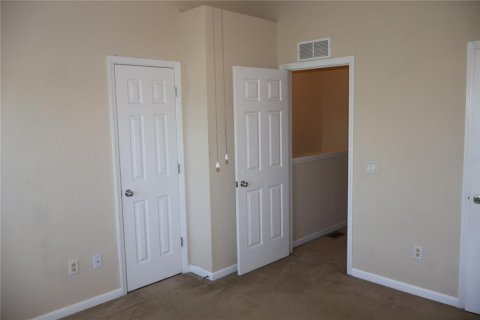 Townhouse in Ocala, Florida 2 bedrooms, 105.35 sq.m. № 1901632 - photo 12