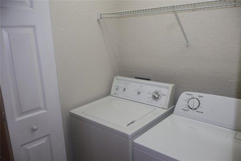 Townhouse in Ocala, Florida 2 bedrooms, 105.35 sq.m. № 1901632 - photo 16