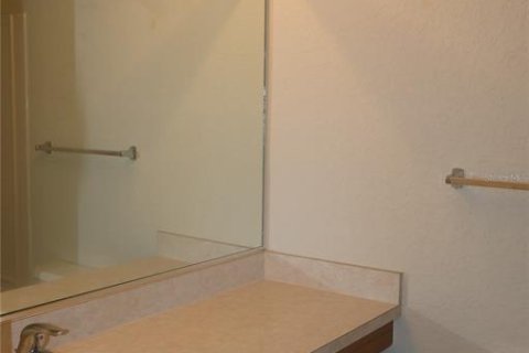 Townhouse in Ocala, Florida 2 bedrooms, 105.35 sq.m. № 1901632 - photo 15