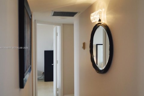 Copropriété à vendre à Aventura, Floride: 2 chambres, 102.56 m2 № 1963293 - photo 21