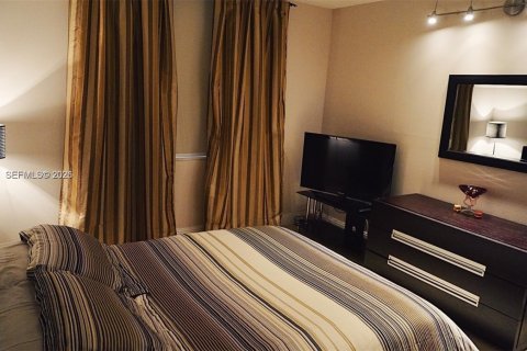 Copropriété à vendre à Aventura, Floride: 2 chambres, 102.56 m2 № 1963293 - photo 24