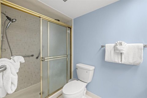 Condo in Saint Petersburg, Florida, 2 bedrooms  № 1515677 - photo 16
