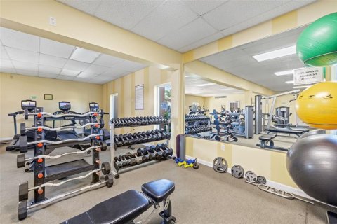 Condo in Saint Petersburg, Florida, 2 bedrooms  № 1515677 - photo 30