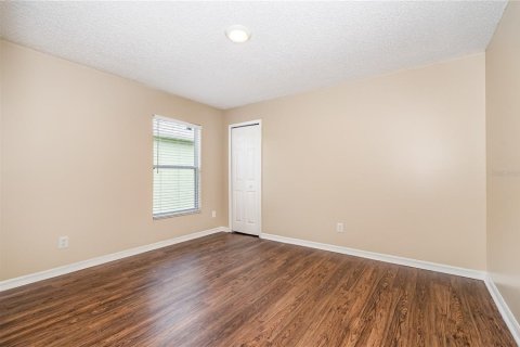 House in Melbourne, Florida 4 bedrooms, 176.7 sq.m. № 1913355 - photo 13