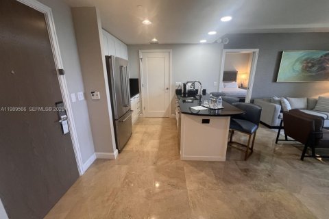 Condo in Riviera Beach, Florida, 2 bedrooms  № 2052072 - photo 24