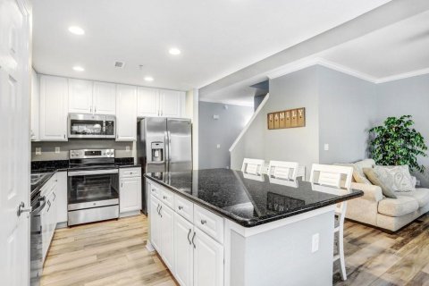Adosado en venta en Tampa, Florida, 4 dormitorios, 211.91 m2 № 2097548 - foto 12